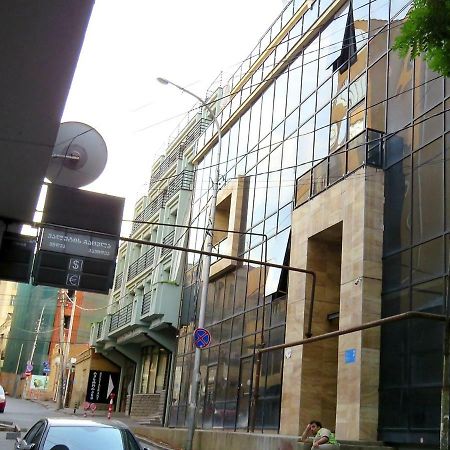 Atlas Hotel Тбилиси Экстерьер фото